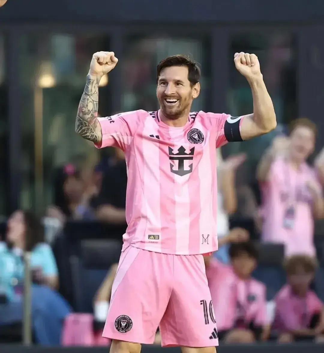 大巴黎转会切尔西后卫